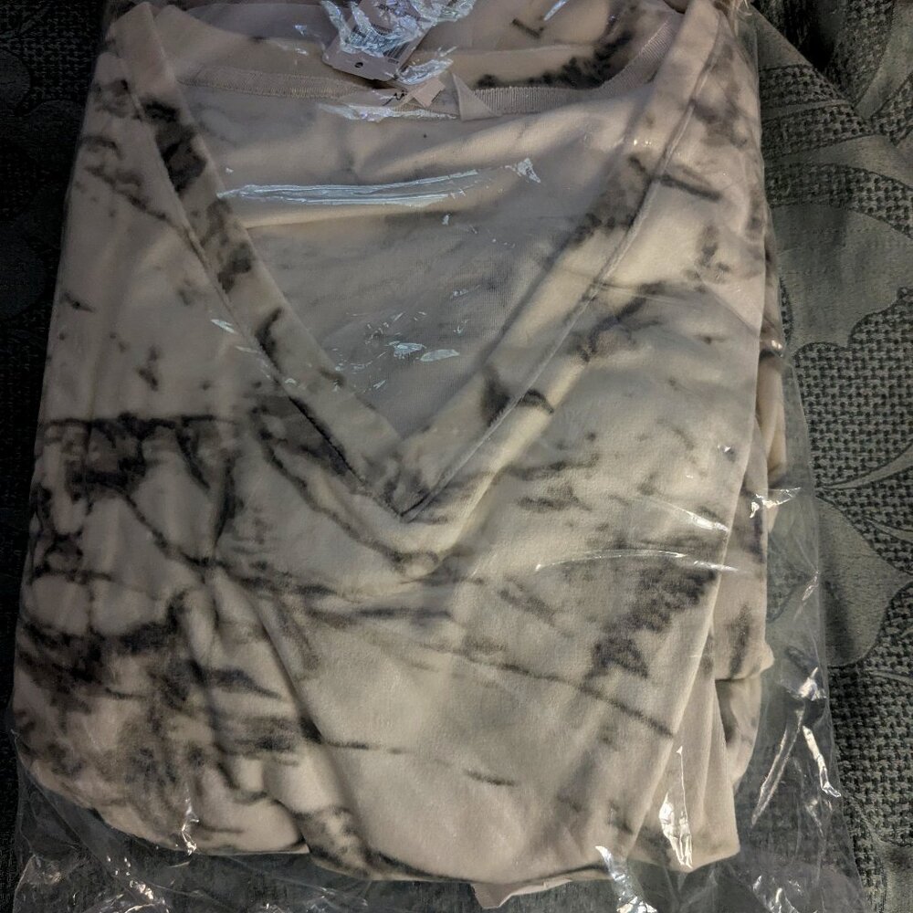 Soma 2 -piece Velour Lounge set